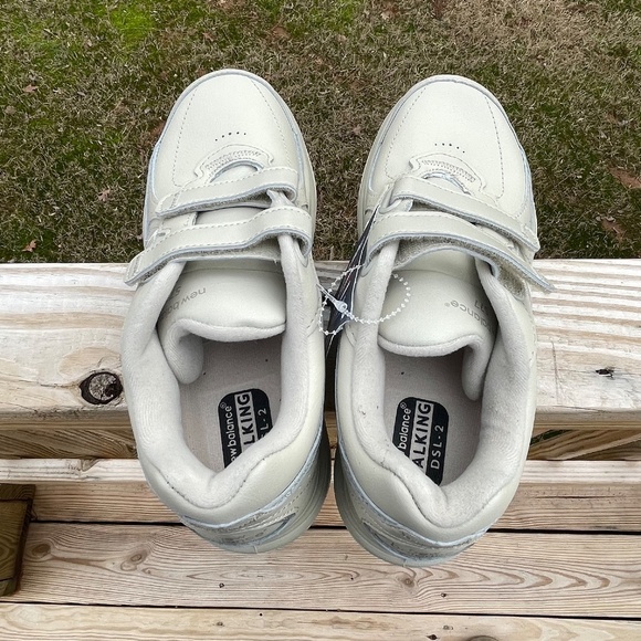 NWT- NEW BALANCE 577 WOMENS WALKING SHOES Size 7.5 - Picture 15 of 16